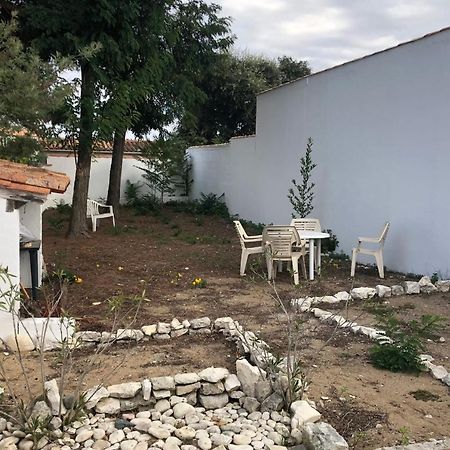 Nice 120M With Garden Near The Sea Sainte-Marie-de-Re Exterior photo